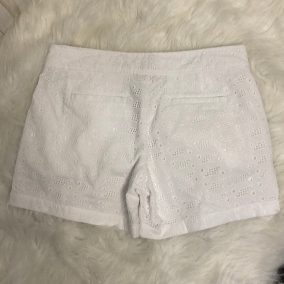 Vineyard vines casual white size 4 women’s shorts - Picture 2 of 7